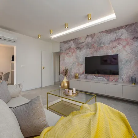 Apartament Sea La Vie *
