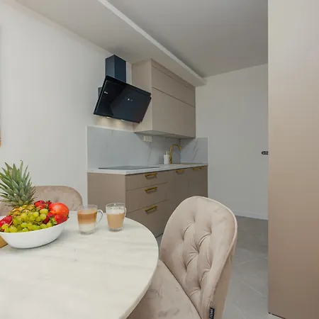 Apartament Sea La Vie *
