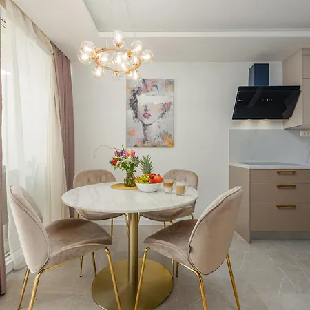 Sea La Vie Daire